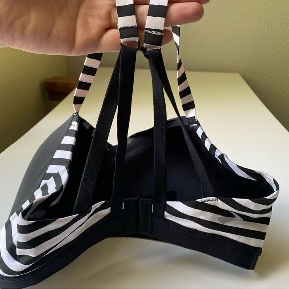 Brooks Fine Form Moving Comfort Medium Black white Sports Bra - Picture 5 of 8